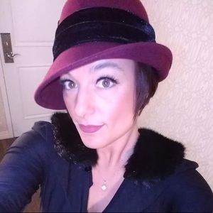 Meet your Posher, Leslie